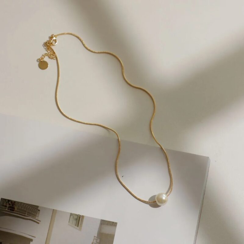 Colar pérola solitária