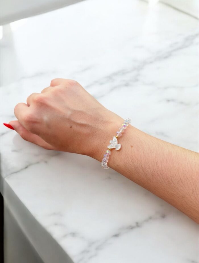 Pulseira Espírito Santo madrepérola com cristais furta-cor