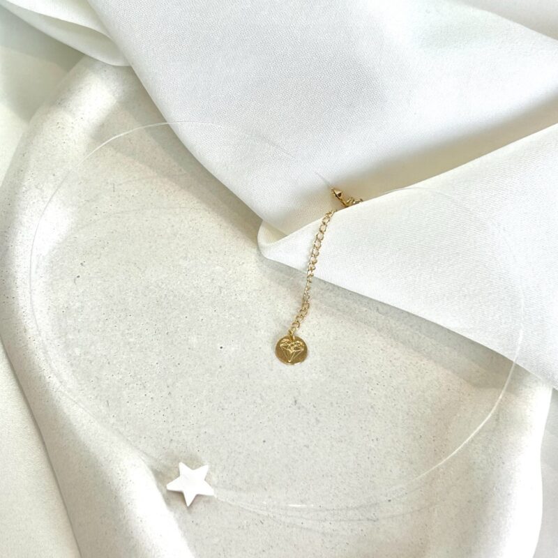 Choker estrela madrepérola no nylon