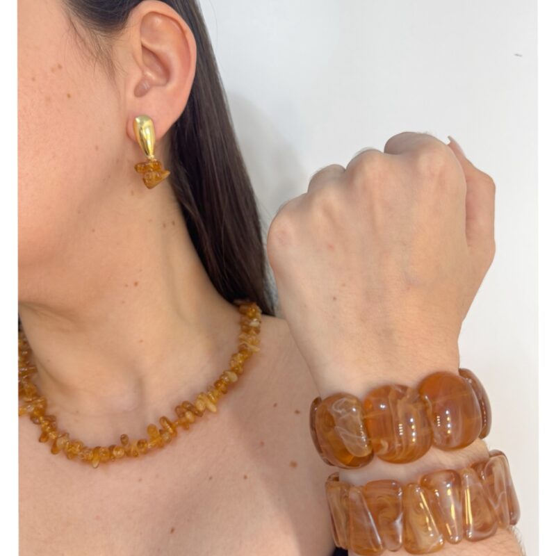 Colar cascalho marrom