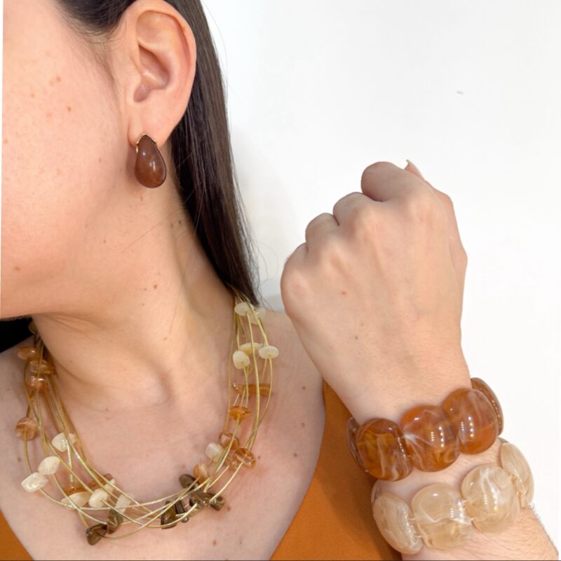 Bracelete resina arredondado