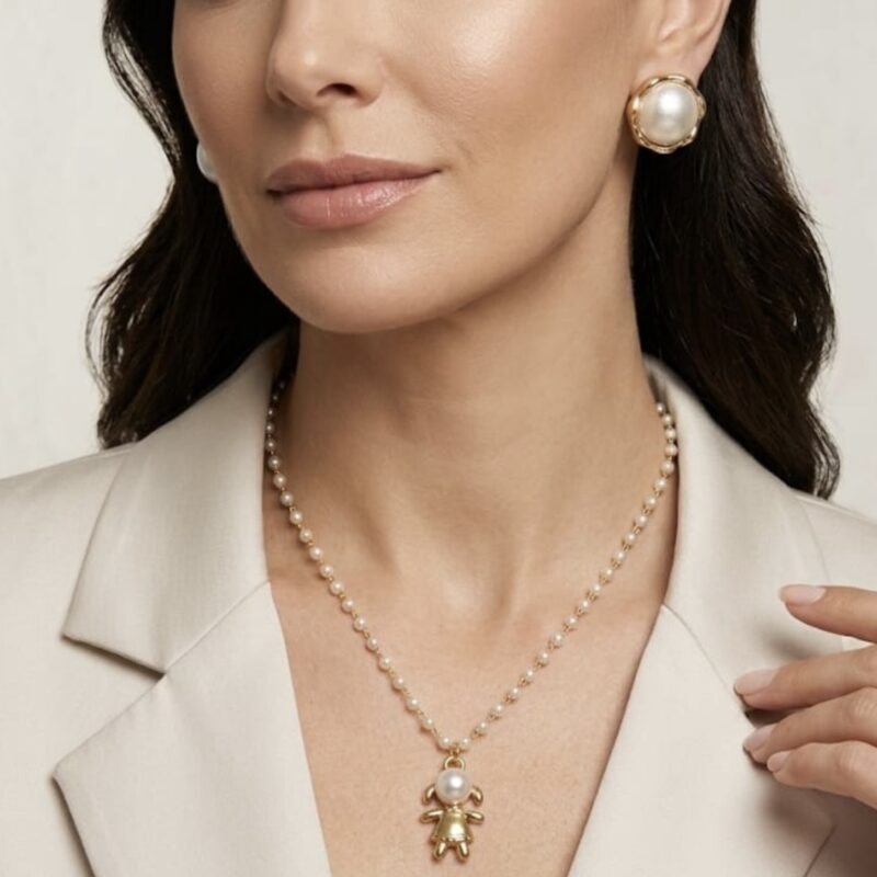 Colar menina corrente pérola folheada