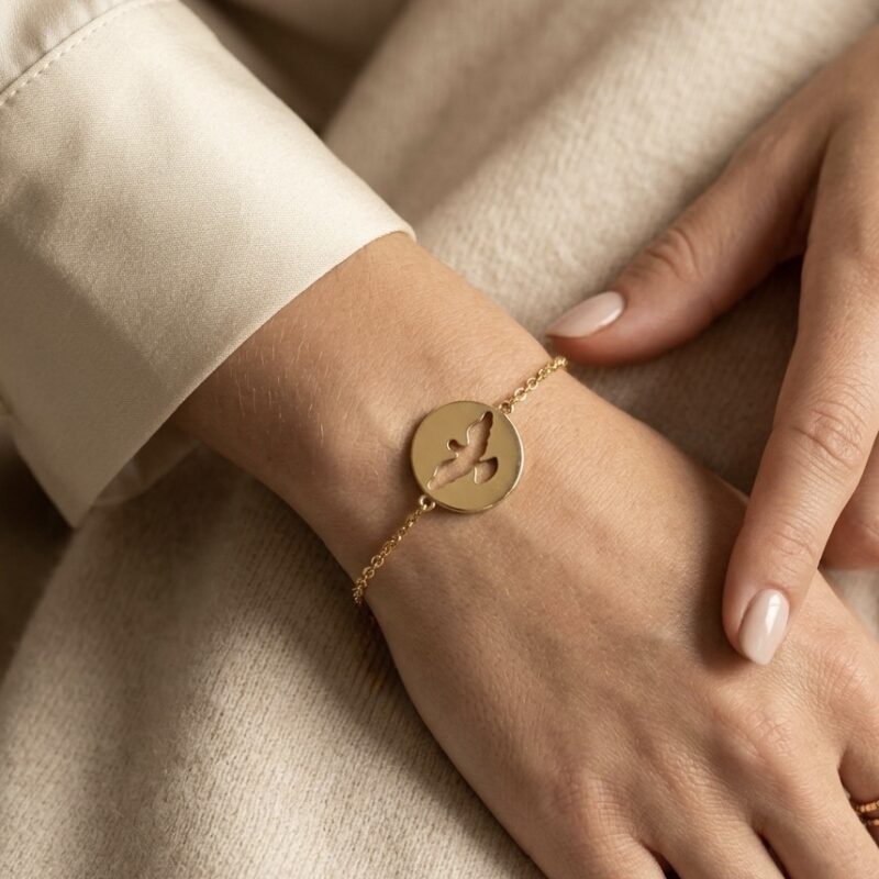 Pulseira folheada Espírito Santo dourado vazado